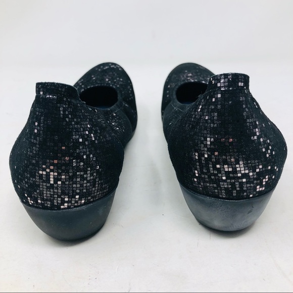 Sabrinas Metallic Black & Silver Wedge Ballet Flats - Picture 5 of 11